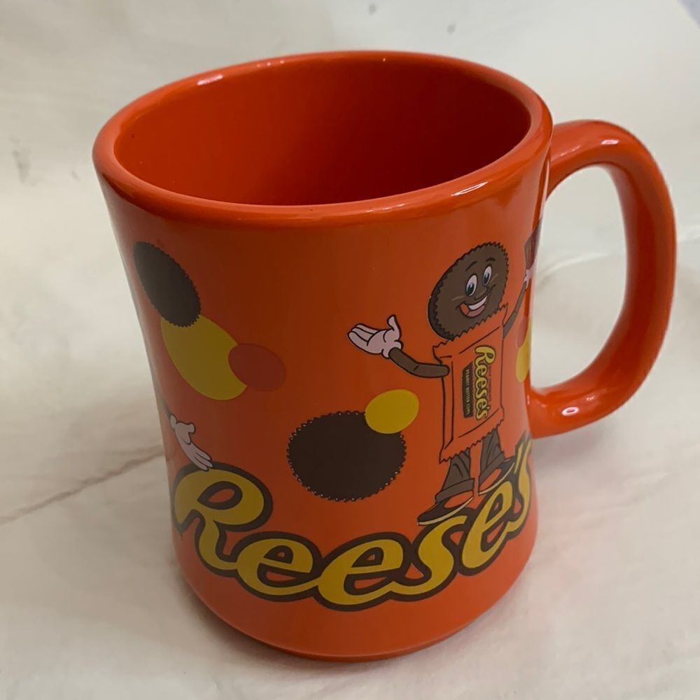 Hersheys Chocolate World Orange Brown Peanut Butter Cup Coffee Tea Cocoa Mug